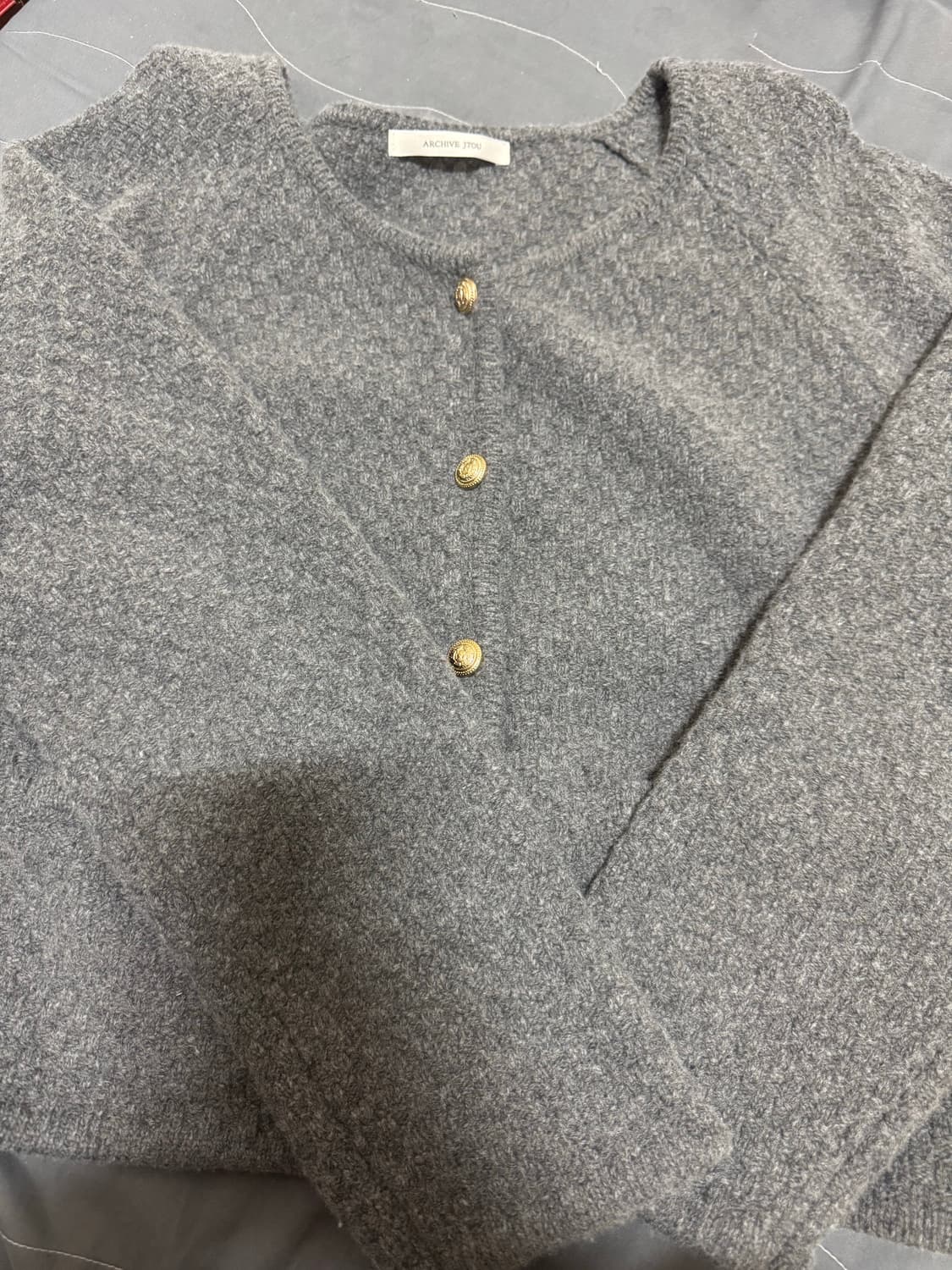 아카이브제이투유  오버핏 다이애나 가디건 차콜  상품이미지2