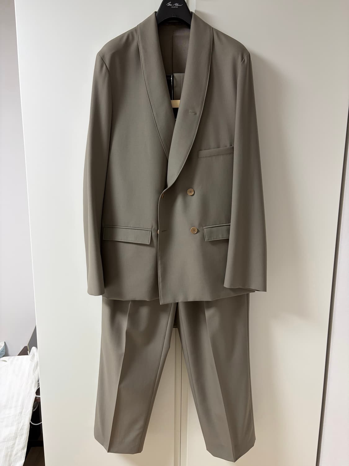 르메르 21ss 셋업 타우페 상품이미지1