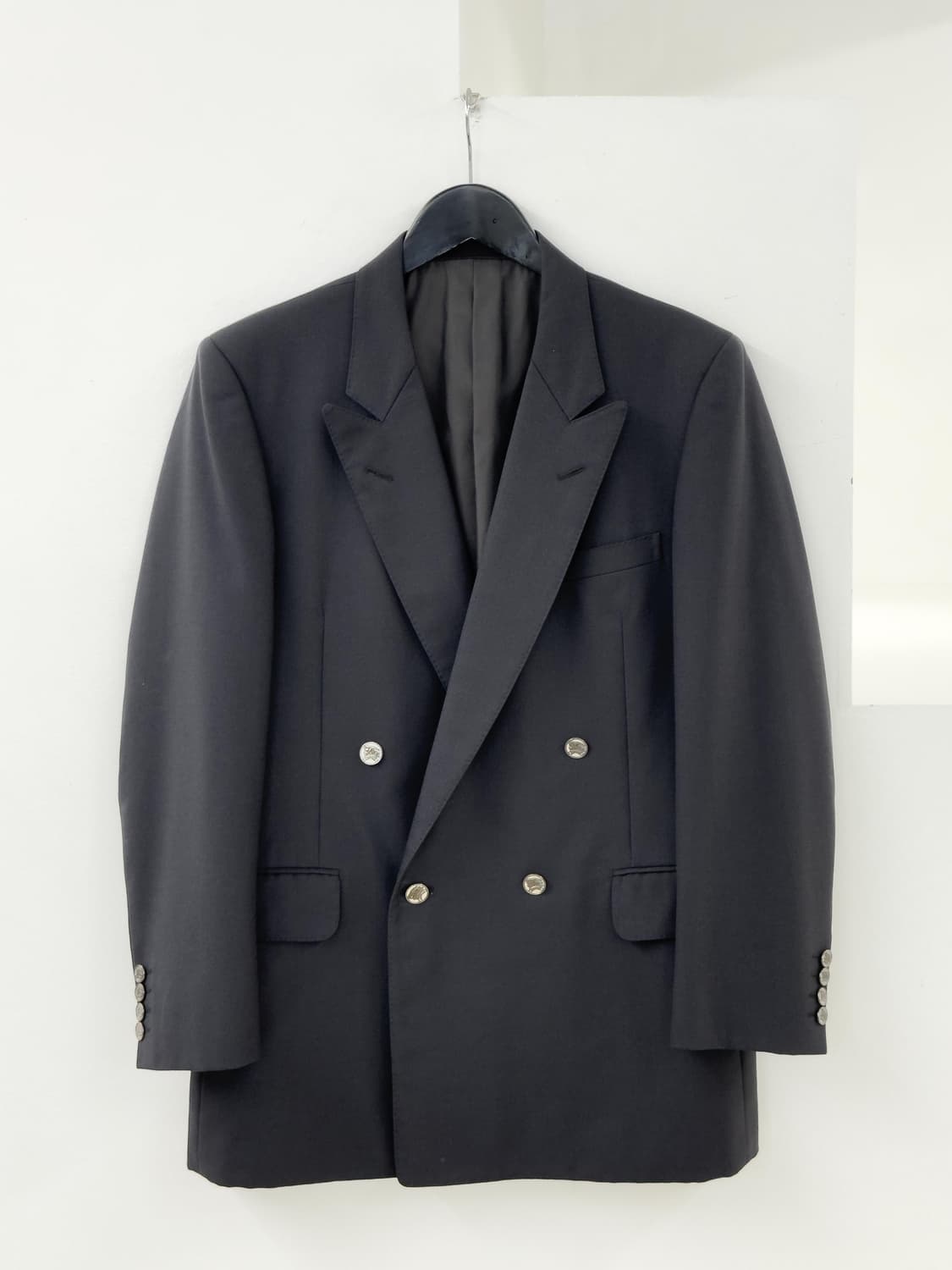 버버리 실버 버튼 자켓 상품이미지3