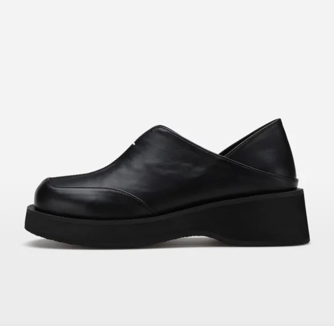 솔트앤초콜릿 그레디 클랙식 로퍼 (뮬 2way) 235 새상품 상품이미지1