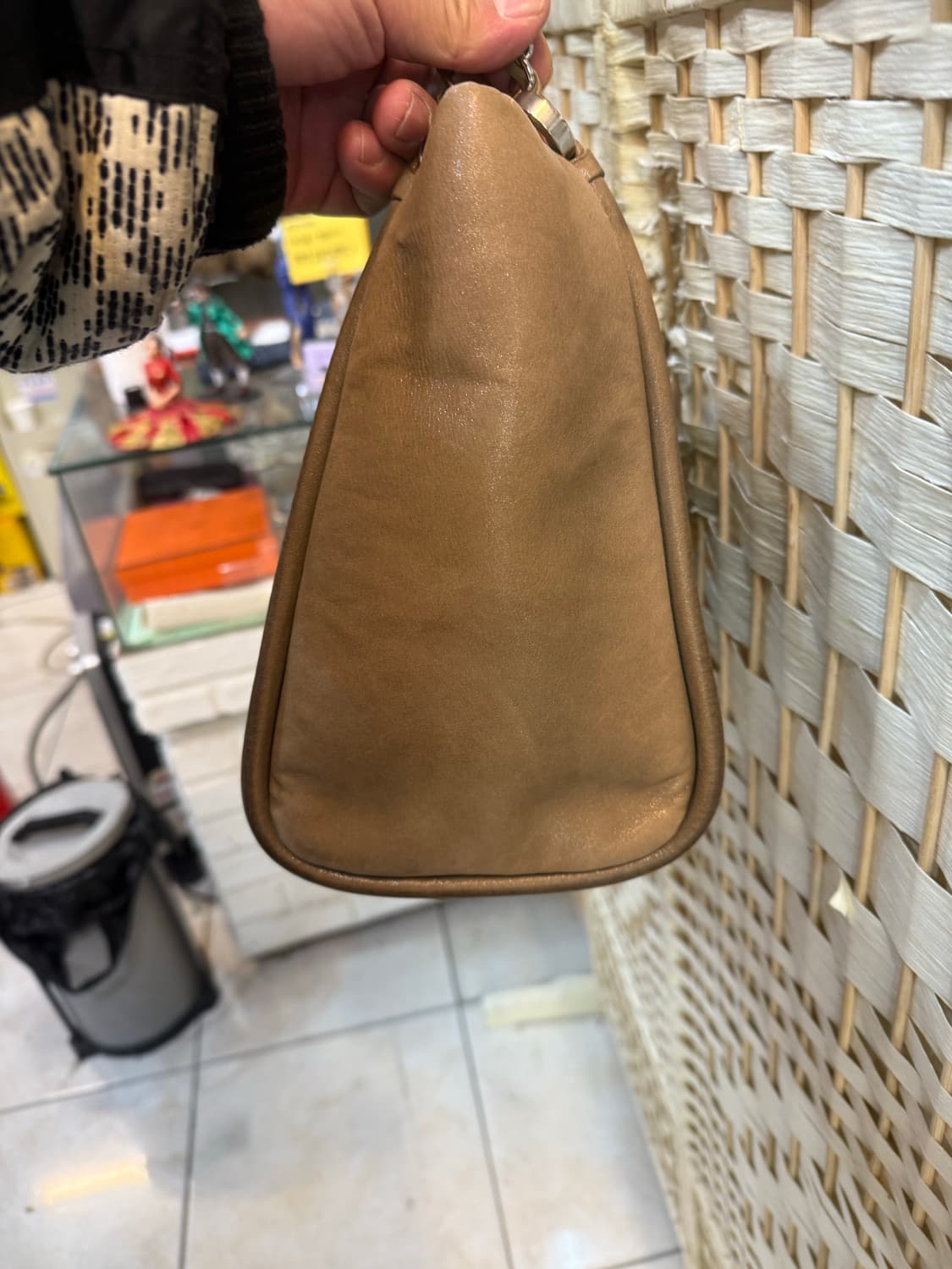 정품 16번대 샤넬 마트라쎄 와일드 스티치 체인 숄더백 팝니다 상품이미지3