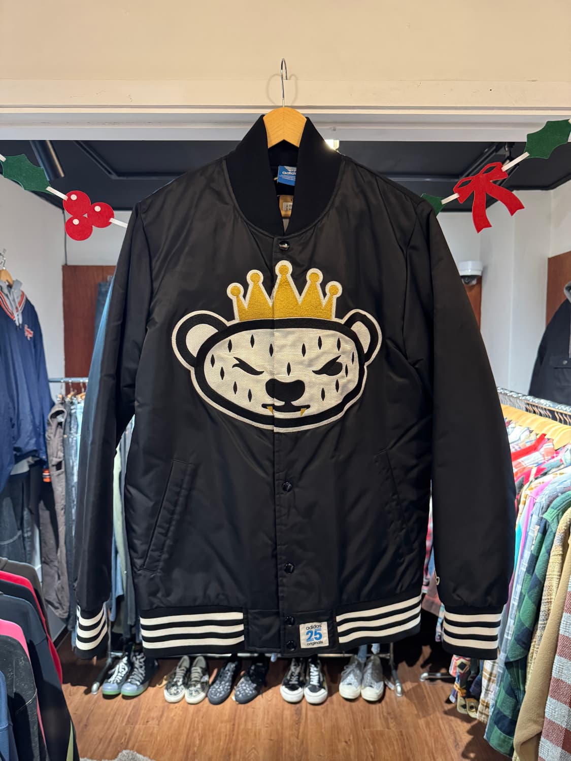 아디다스 니고베어 바시티자켓 L 상품이미지1