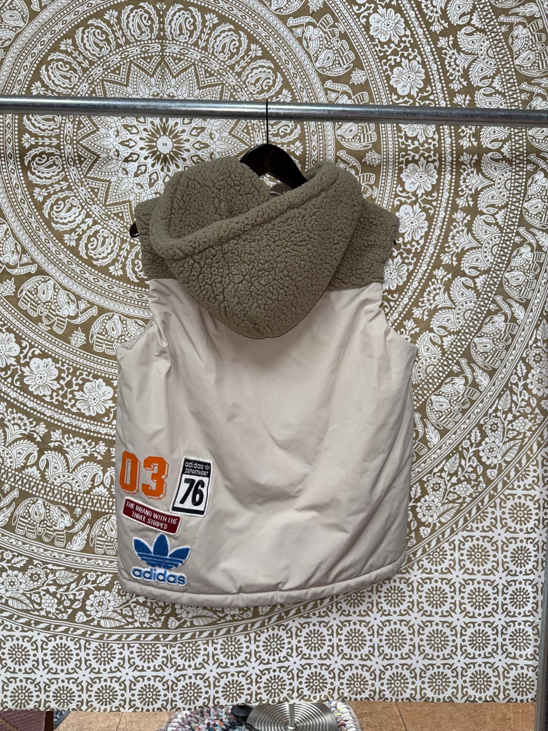 아디다스 오리지널 로고 양털 패딩조끼  상품이미지6