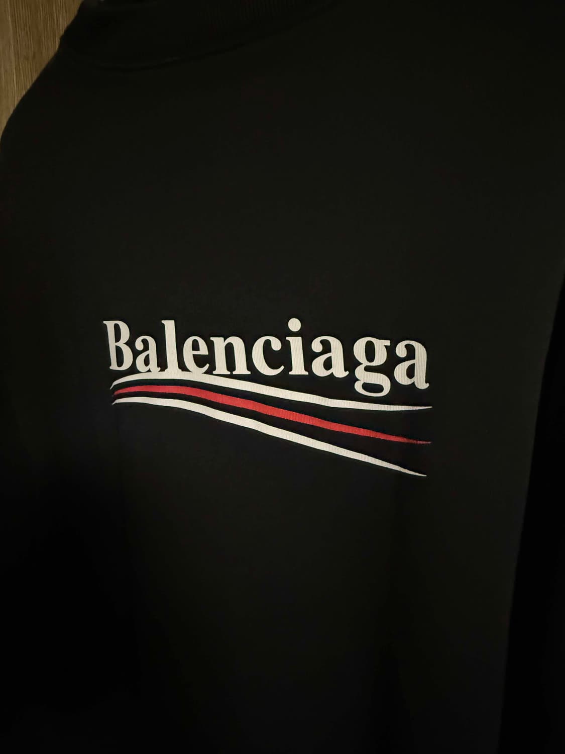 발렌시아가 웨이브로고 맨투맨 블랙 L 상품이미지5