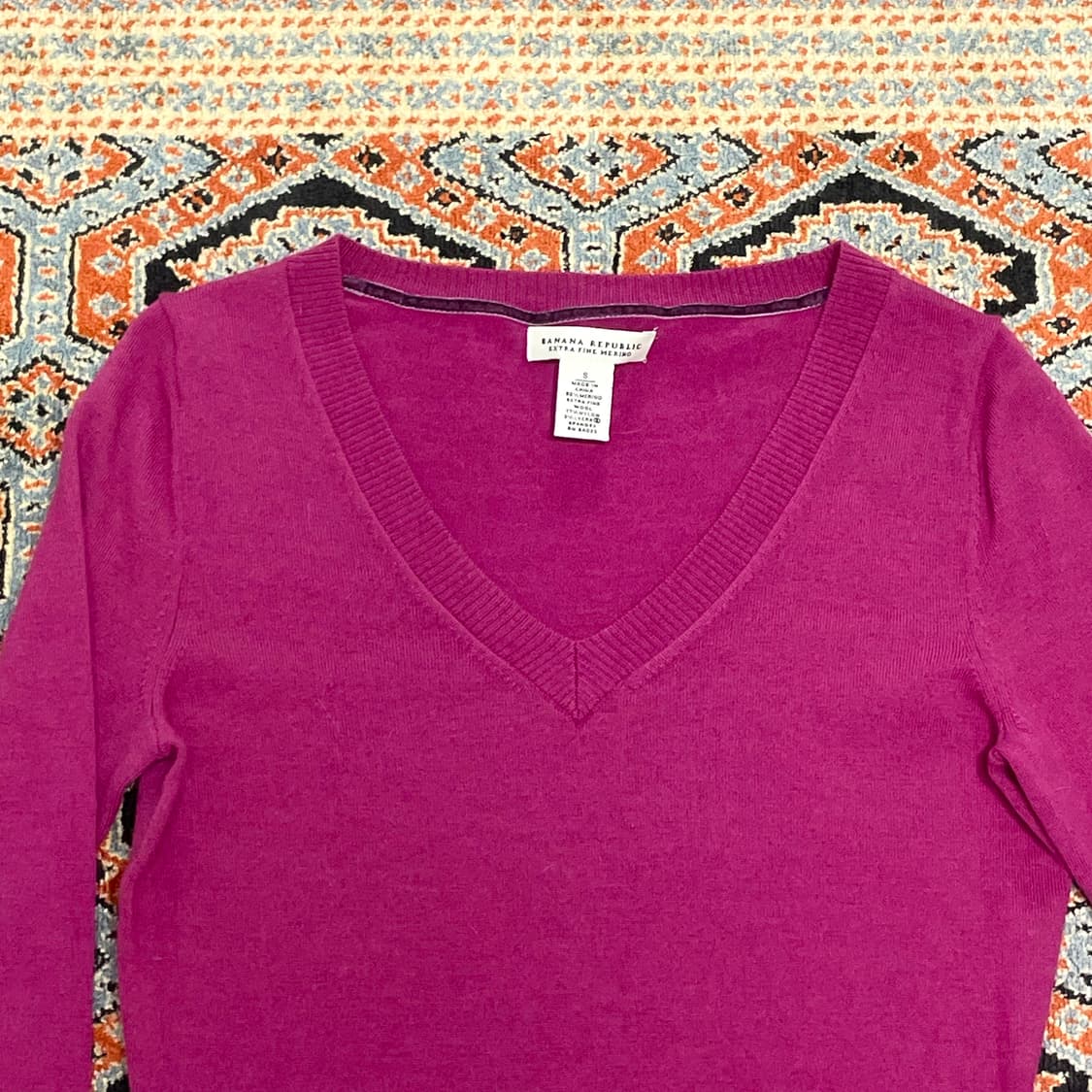 바나나리퍼블릭 퍼플 브이넥 메리노 울 니트 여성S 상품이미지2