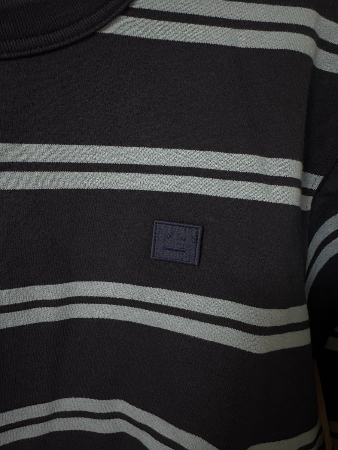 아크네 스튜디오 오버사이즈 스트라이프 맨투맨 상품이미지3