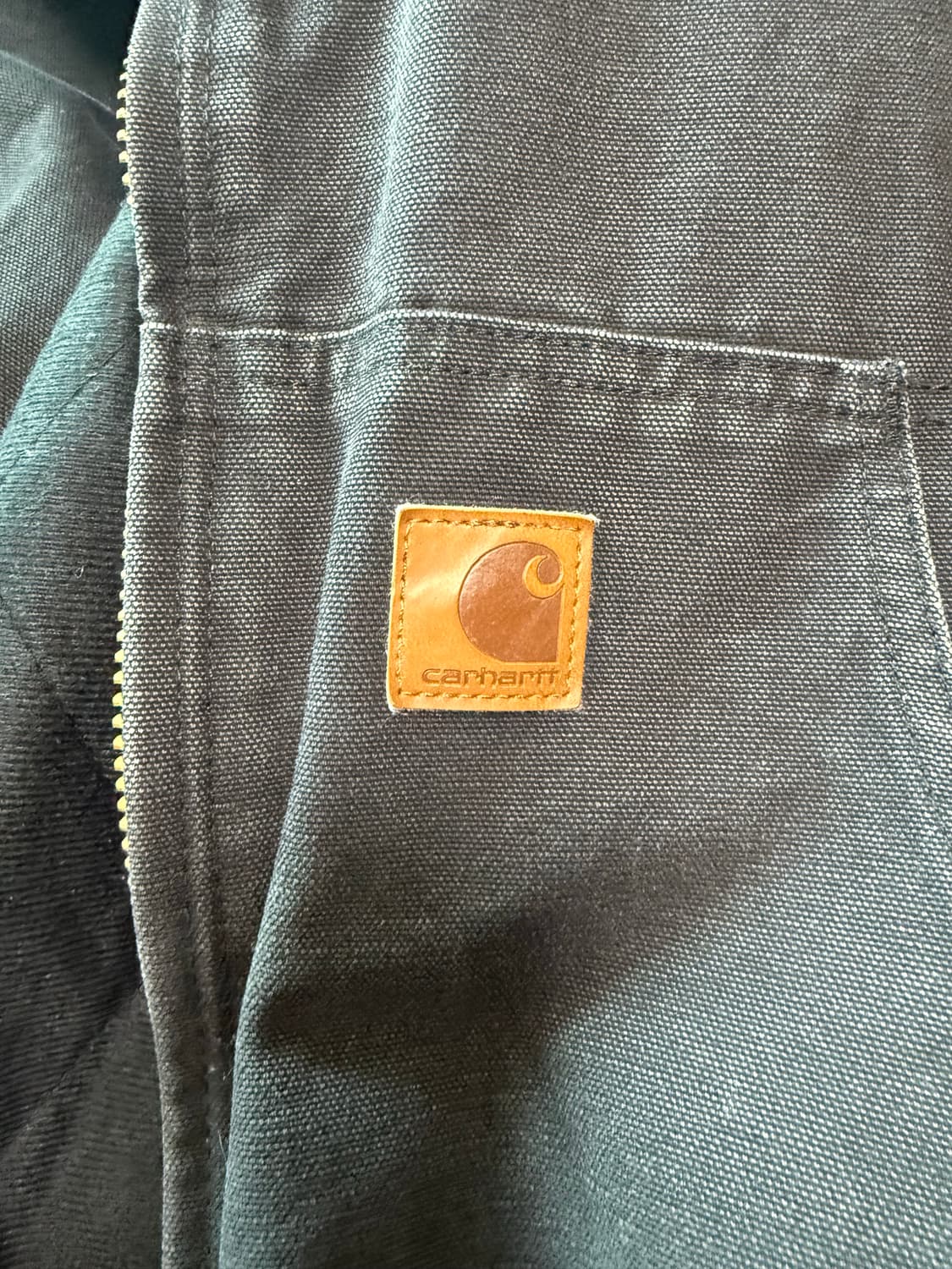 칼하트 j130 샌드스톤 XL 상품이미지4