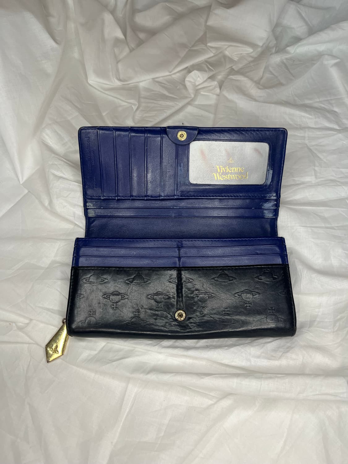 비비안웨스트우드 오브 로고 엠보스드 장지갑 상품이미지3