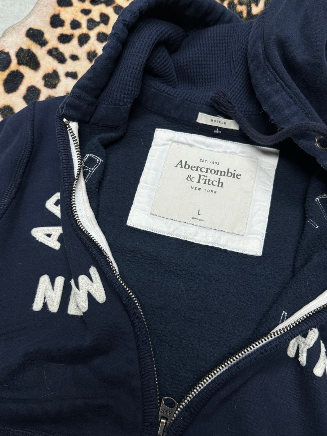 아베크롬비 헤비웨이트 후드집업 L 네이비 상품이미지4