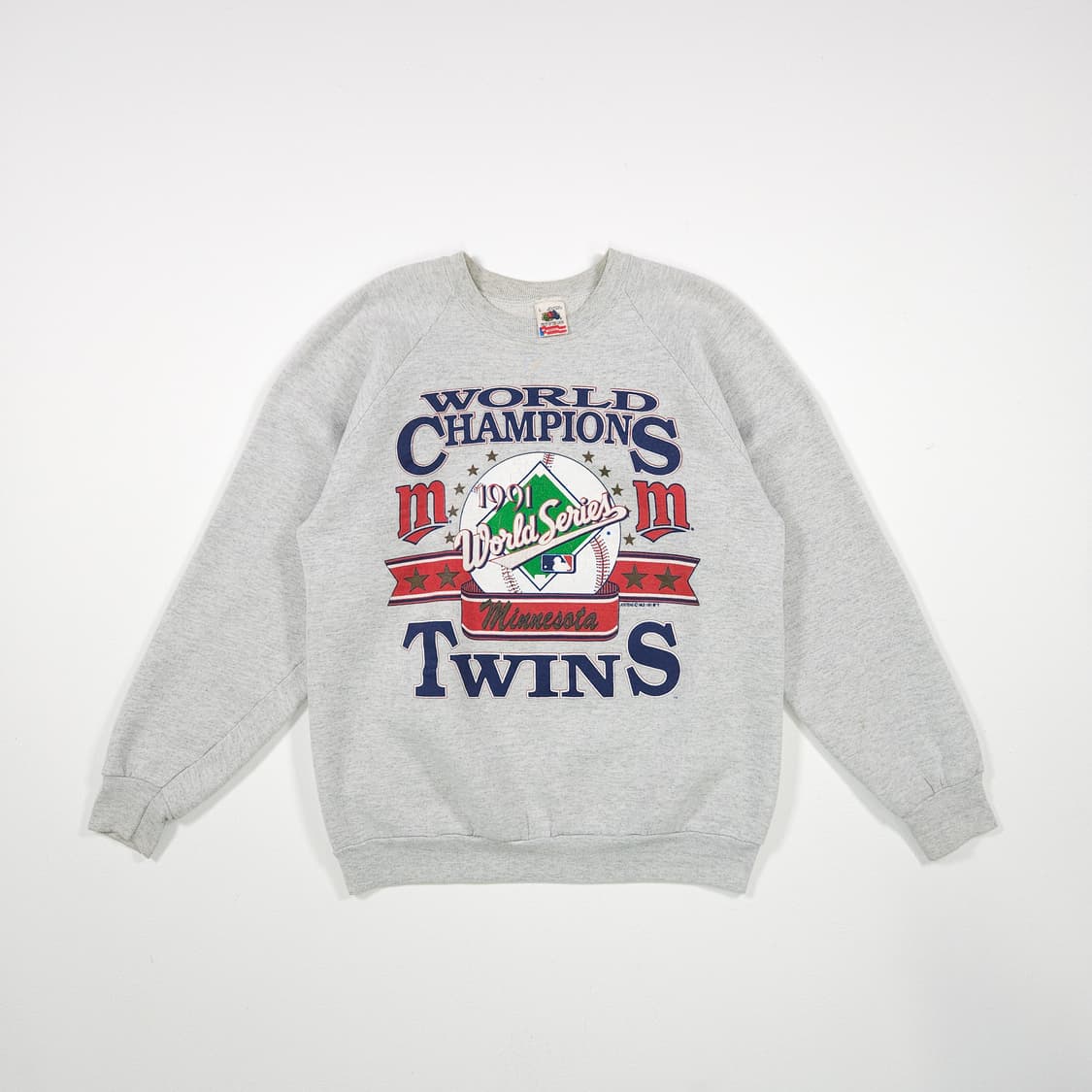 FRUIT OF THE LOOM 미네소타 트윈스 스웻셔츠 상품이미지1