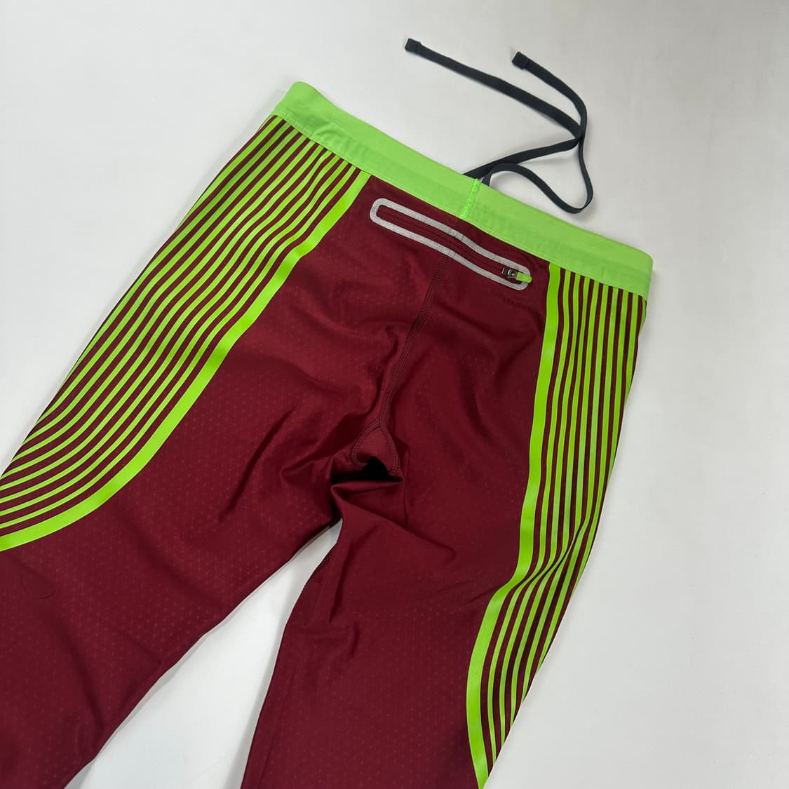 나이키 x 언더커버 갸쿠소우 러닝 레깅스 상품이미지7