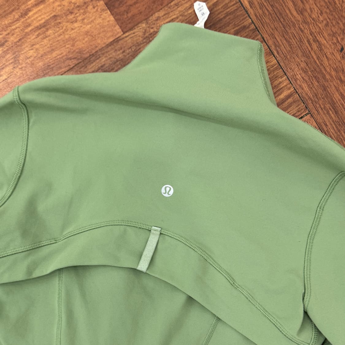 여성용 6 룰루레몬 디파인 그린 집업  상품이미지5