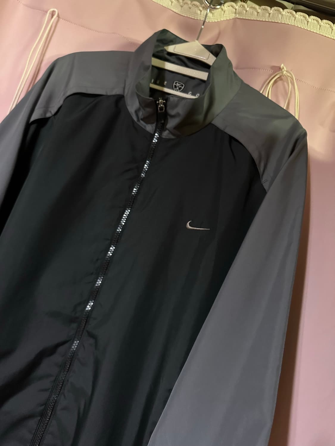 나이키 바람막이 나이키 올드스쿨 대장 나이키골프 바막 나이키차콜 상품이미지2