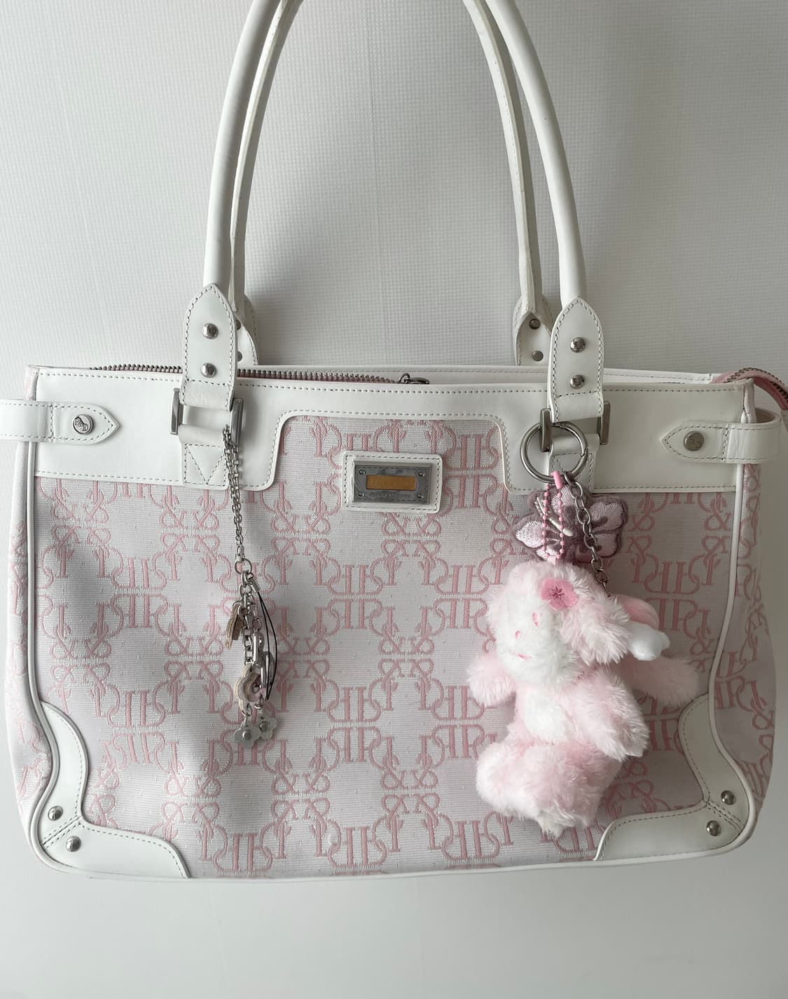 (교환/판매) 핑키앤다이안 흰핑 오블리크 챰 숄더백 히메갸루 핀터깔 핀터 상품이미지1