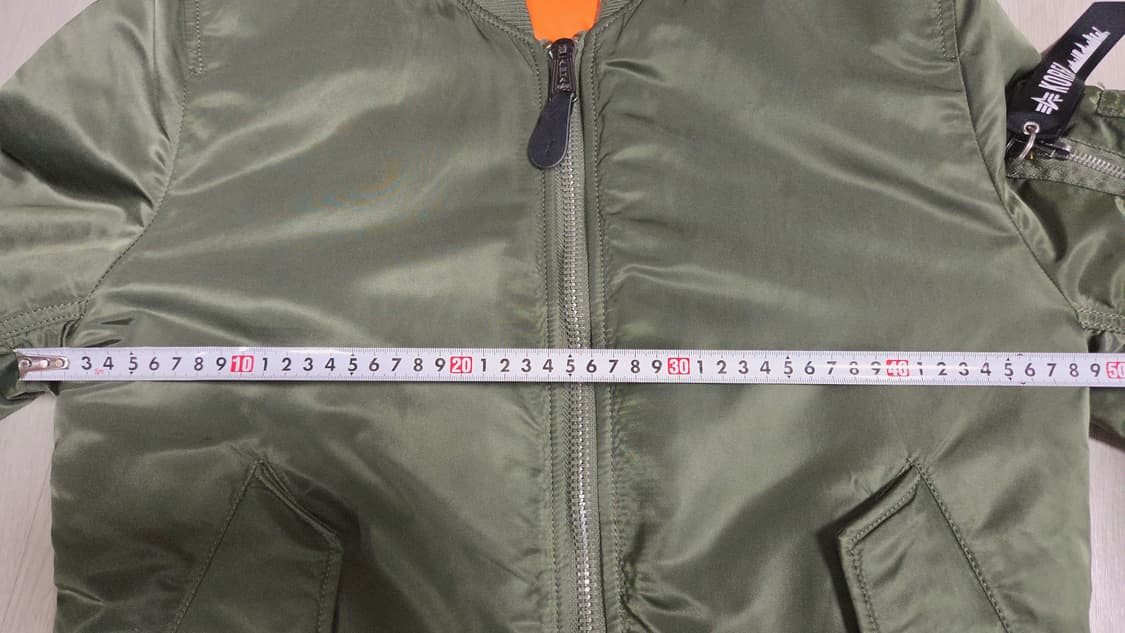 (착샷) 알파인더스트리 ma-1 세이지 상품이미지6