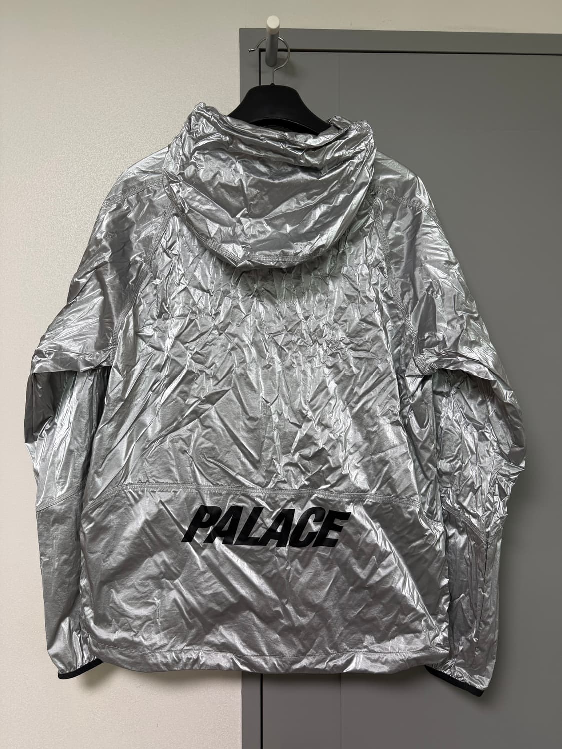 팔라스 윈드브레이커 상품이미지2