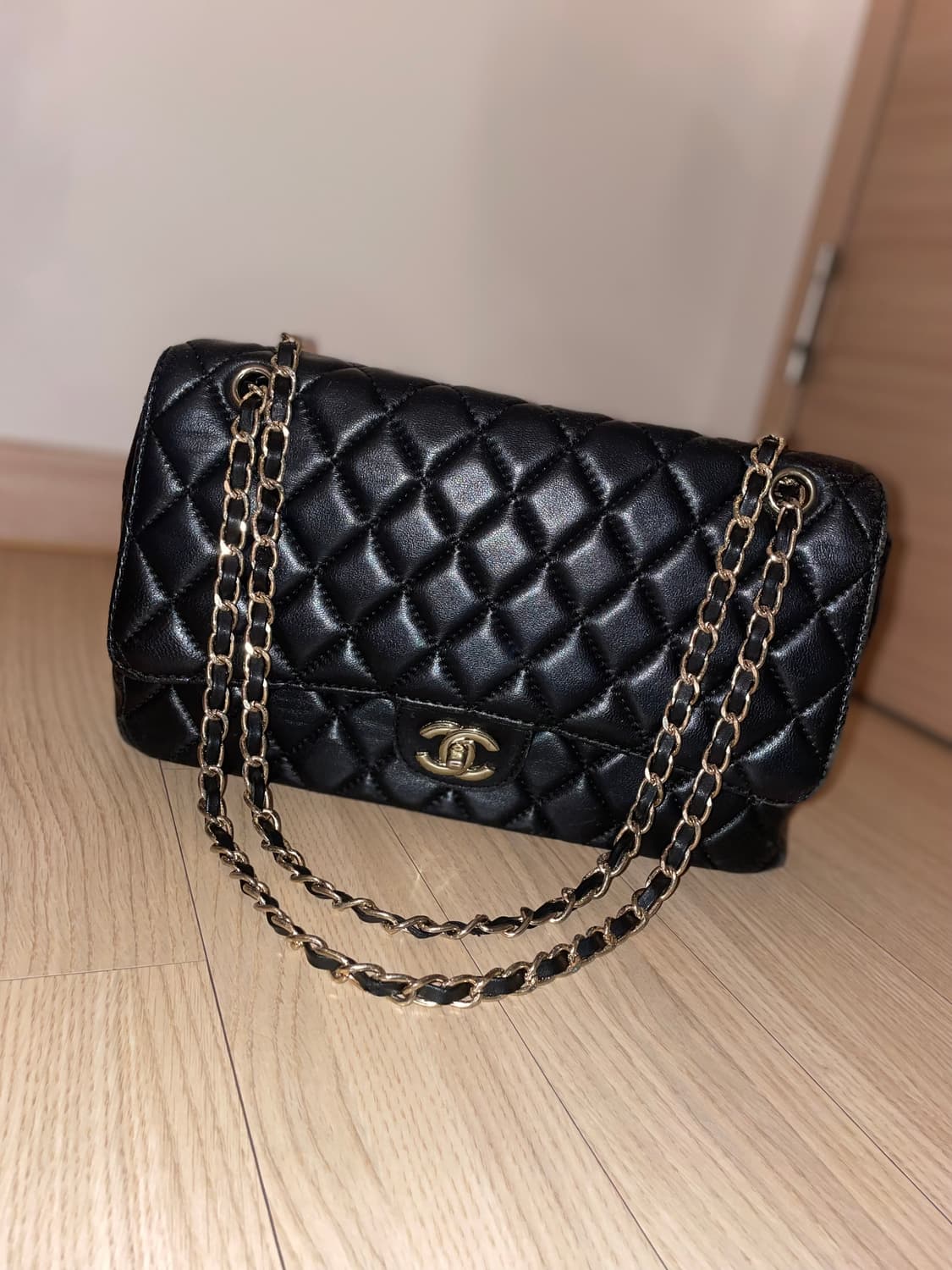 샤넬 램스킨 클래식 라지 블랙 골드 체인 정품/급 상품이미지1