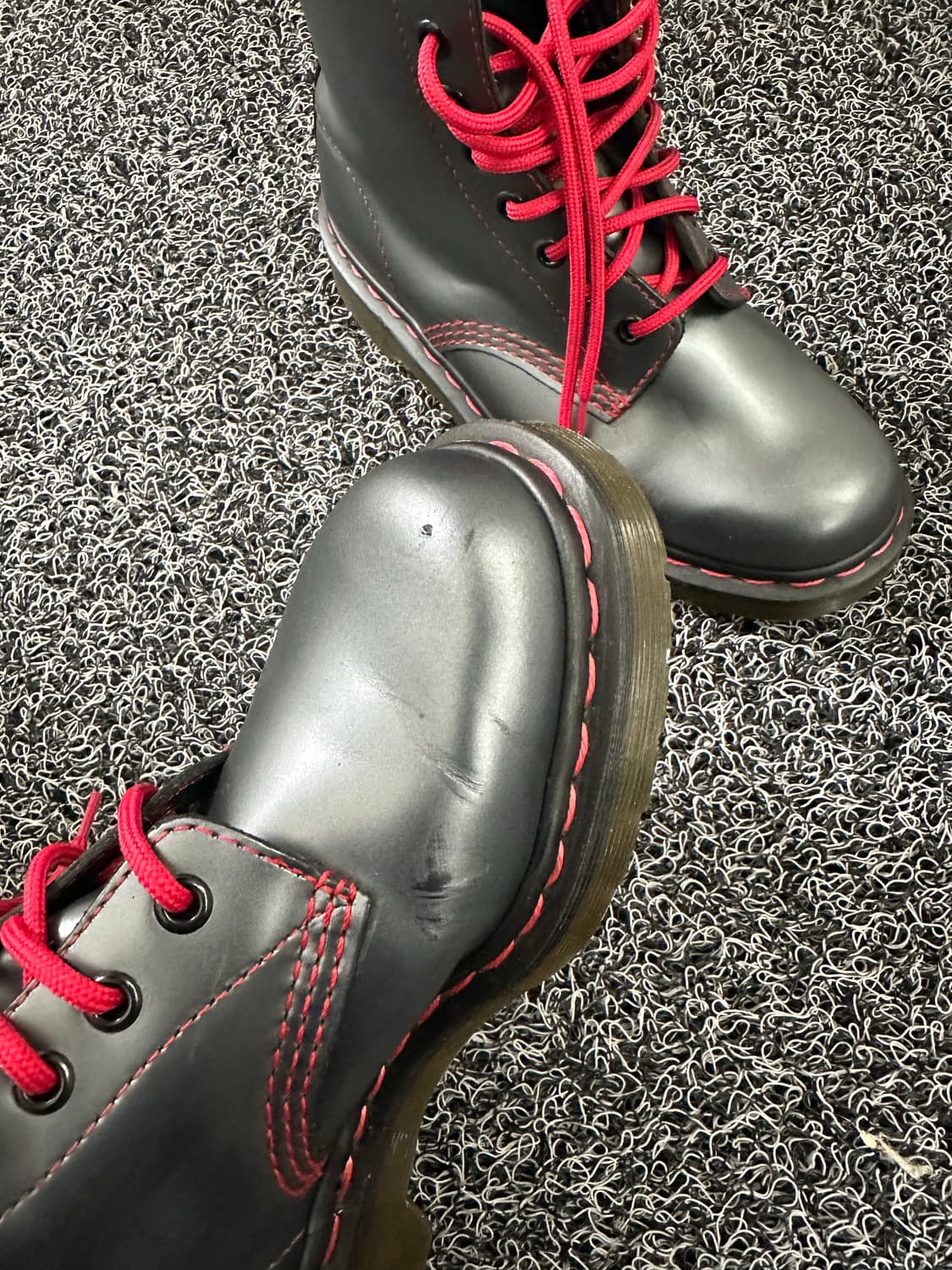 닥터마틴 1460 메탈릭 블랙 부츠 230 상품이미지7