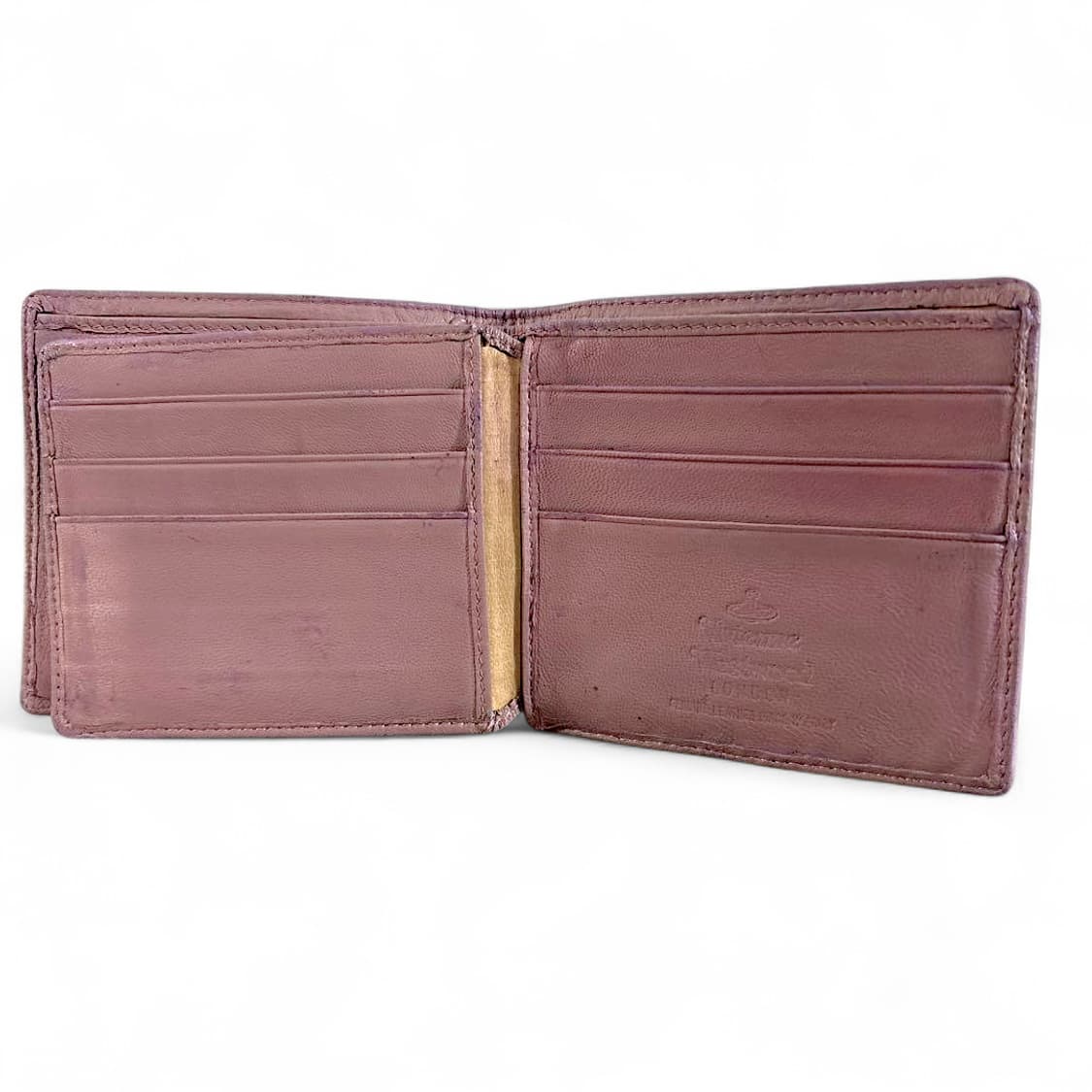 비비안 웨스트우드 엠보싱 패턴 펑키 지갑 상품이미지4