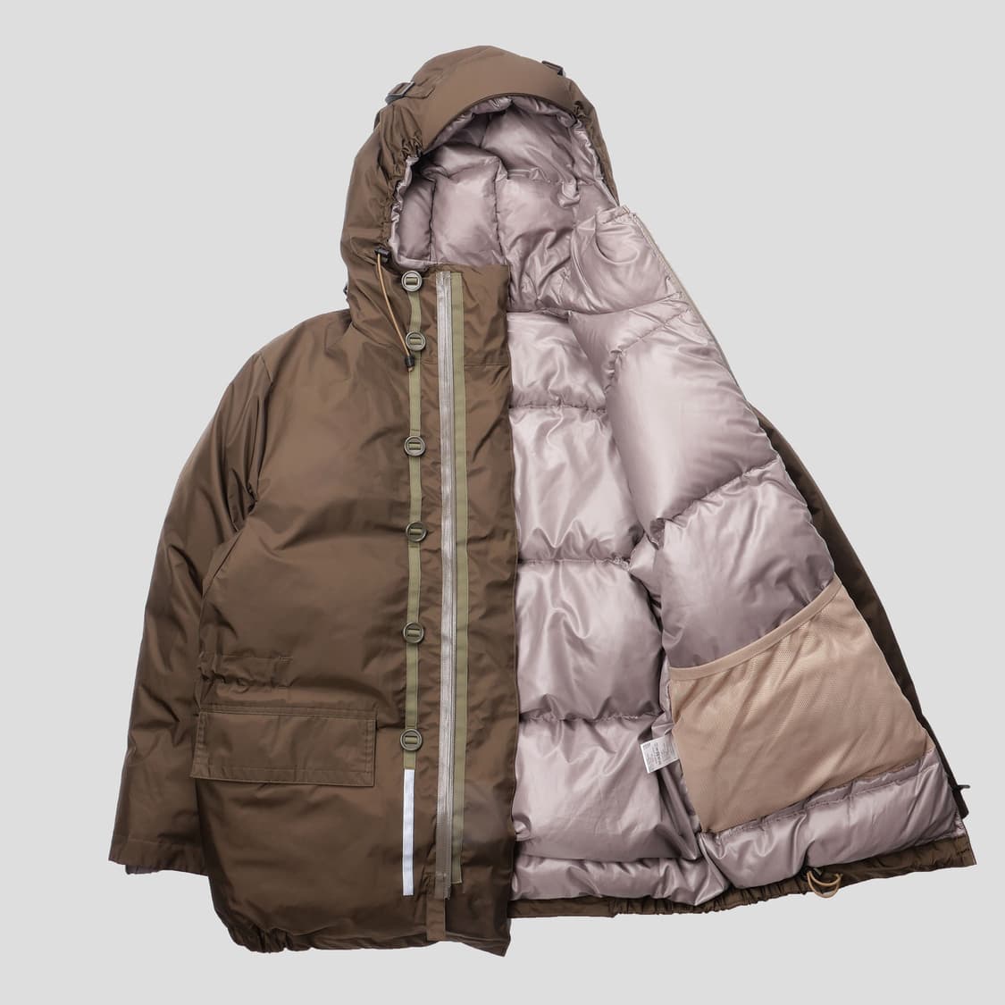 콤피아웃도어가먼츠 다운 자켓 상품이미지7