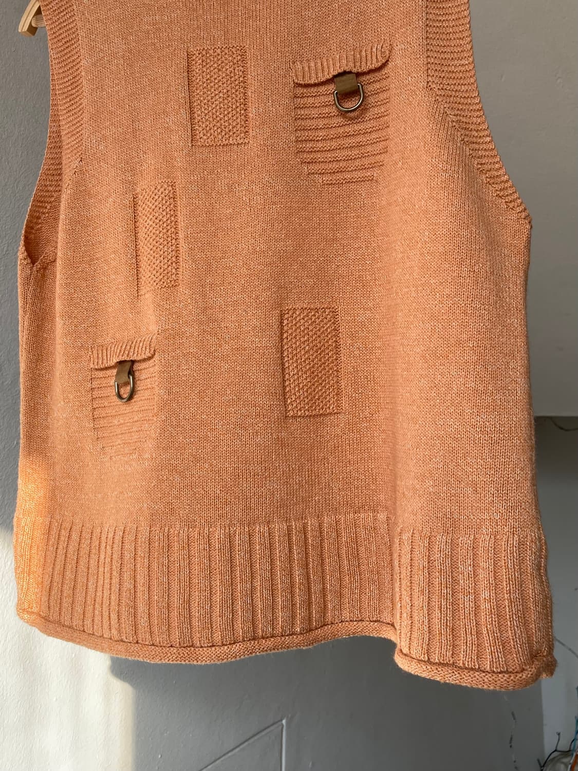 리넨•울 믹스 살구 니트 나시 상품이미지4