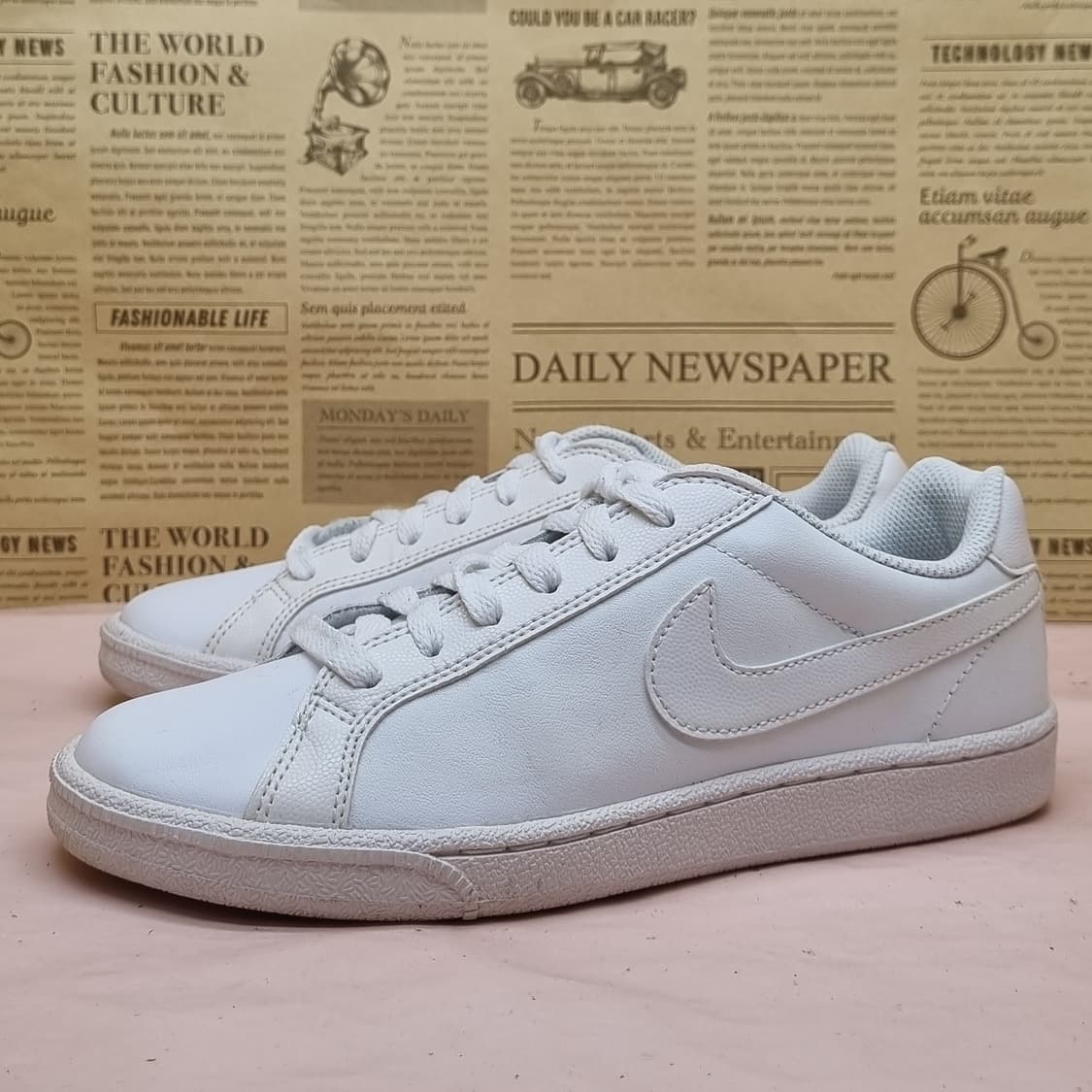 나이키 코트 로얄 여성운동화240  상품이미지1