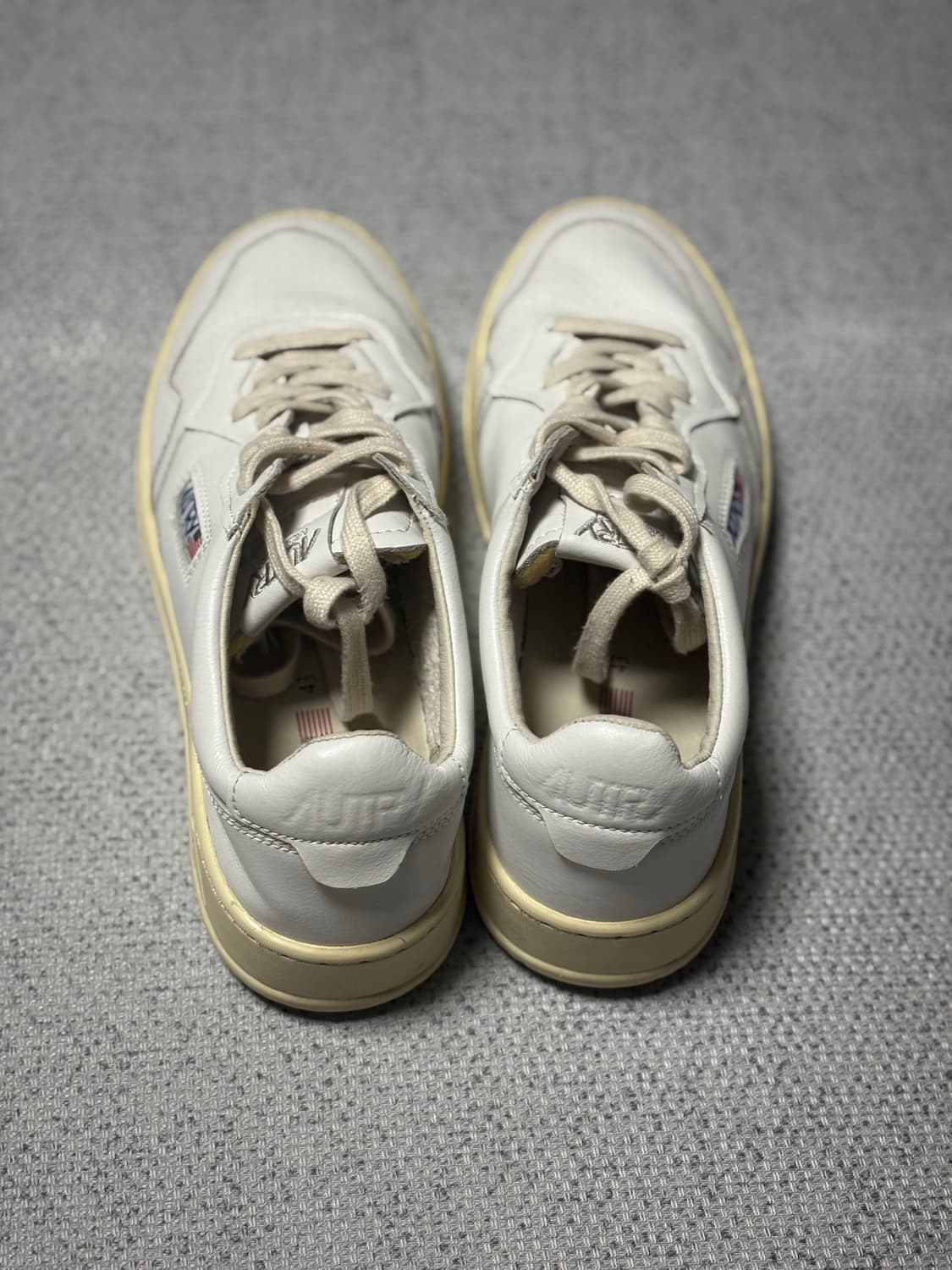 오트리 메달리스트 로우 레더 스니커즈 EU43 상품이미지2