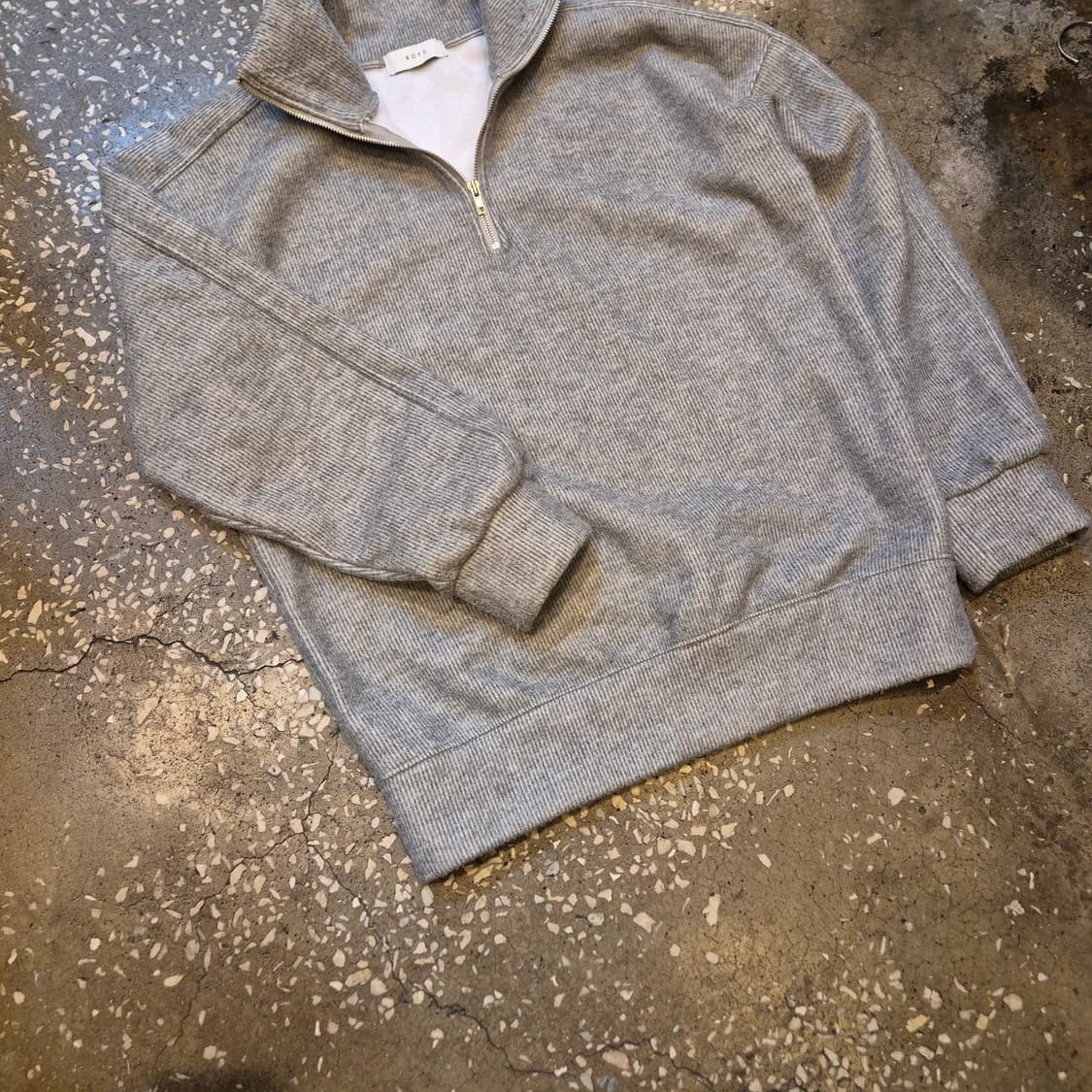 FREE 그레이 하프집업 니트맨투맨  상품이미지6