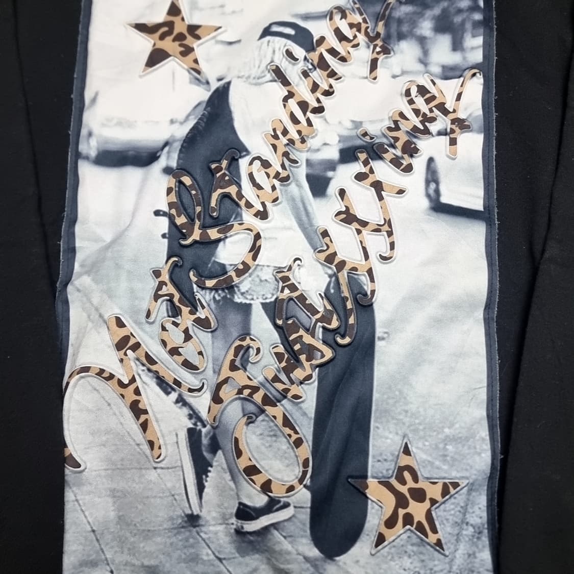 in the attic 블랙 프린팅 맨투맨 티셔츠 상품이미지4