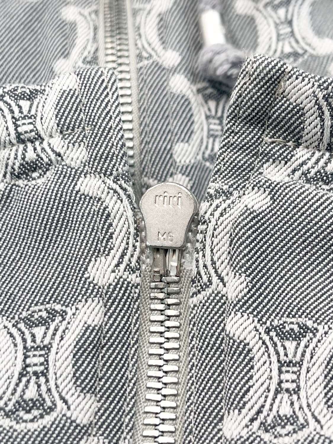 셀린느 트리옹프 자카드 후드 자켓 상품이미지7