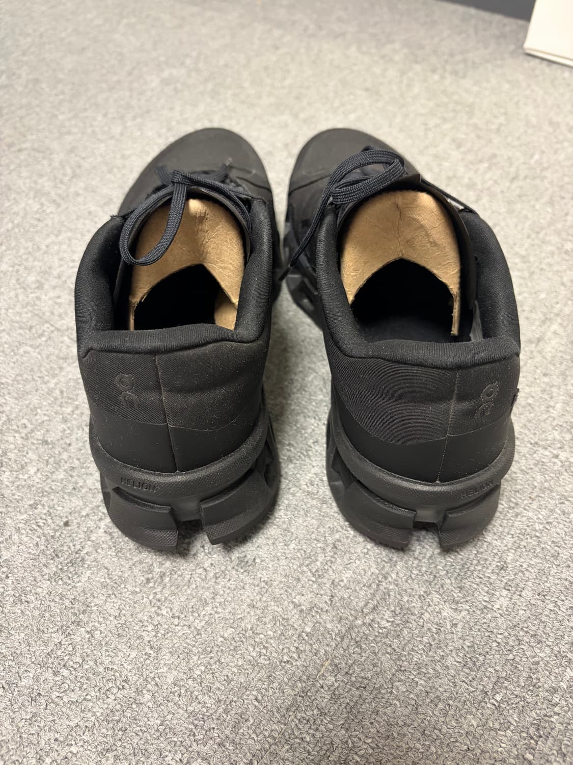 파프(PAF) 온러닝 클라우드몬스터 2 블랙 마그넷 280 상품이미지4