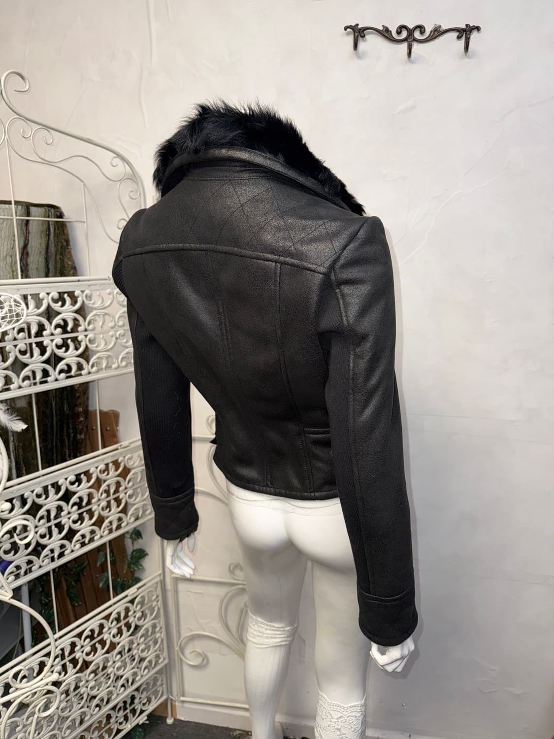 Black lamb fur side buckle mustang 상품이미지6