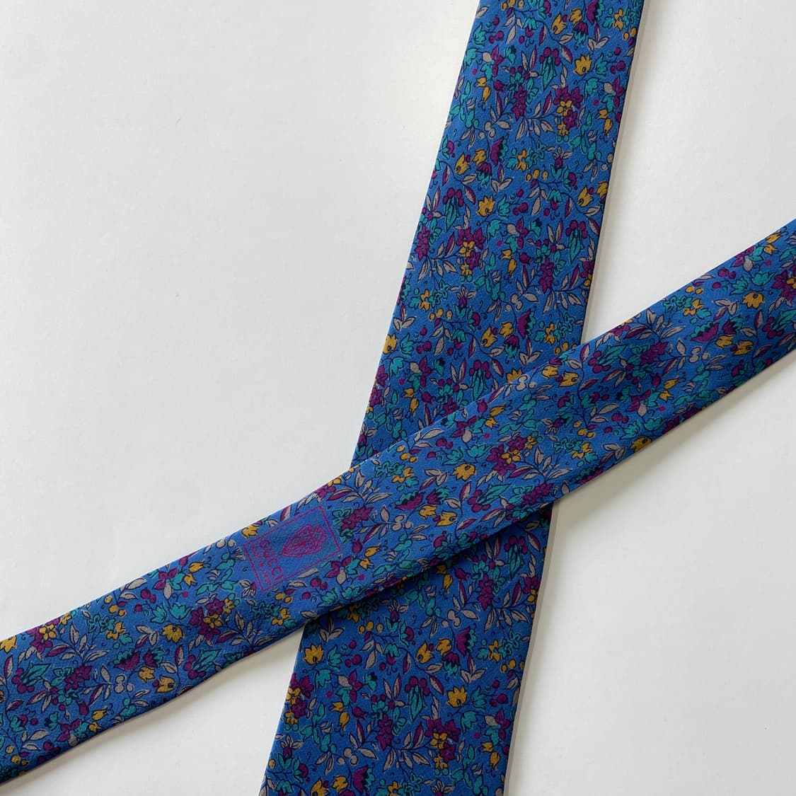 구찌(GUCCI)  심플로고 명품 정품 넥타이 8.2cm 상품이미지4