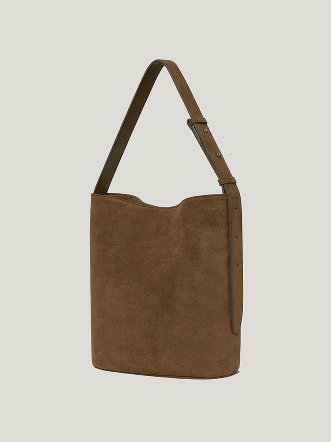 오브히 스웨이드 버킷백 브라운 상품이미지4