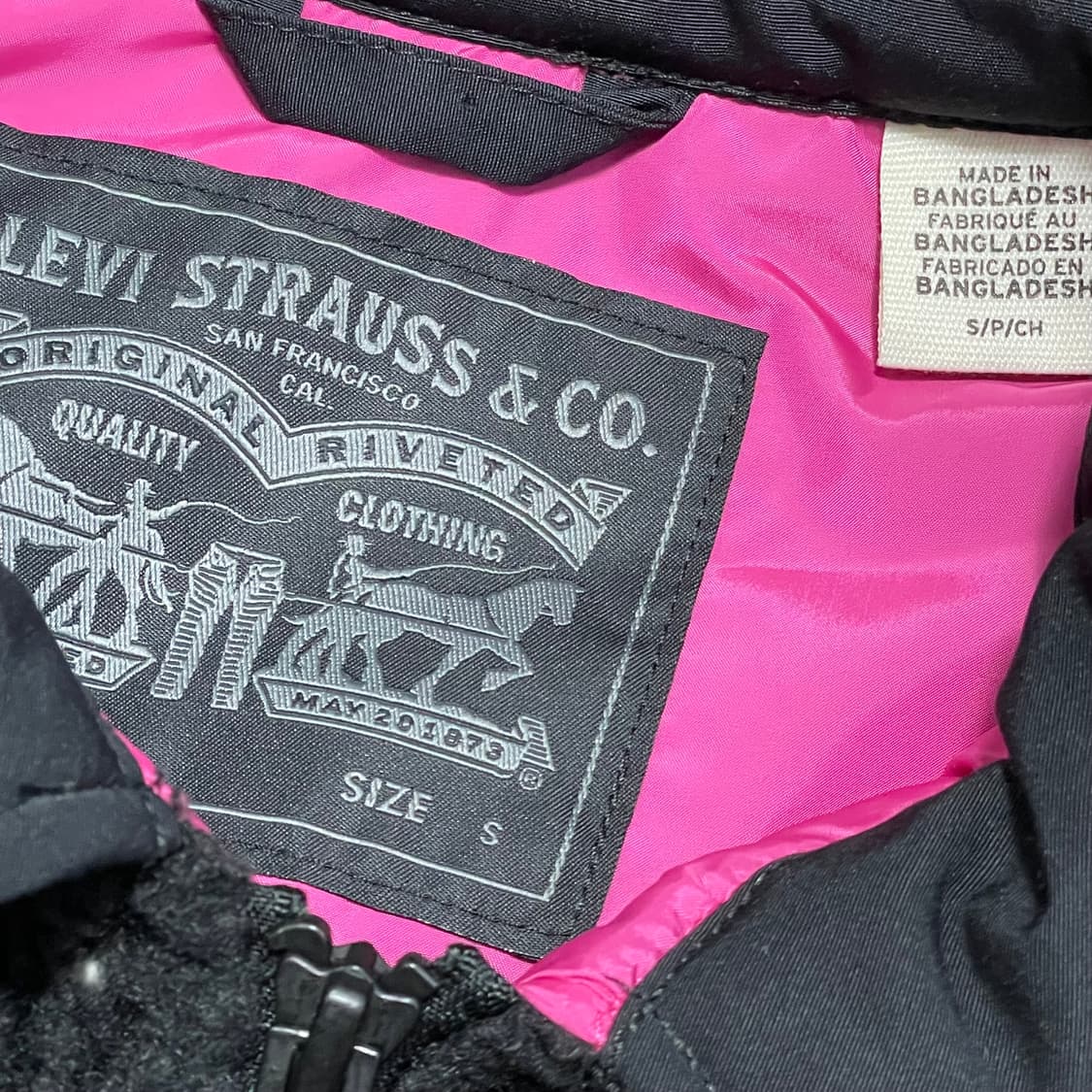 [S] 리바이스 블랙 뽀글이 플리스 자켓 상품이미지2