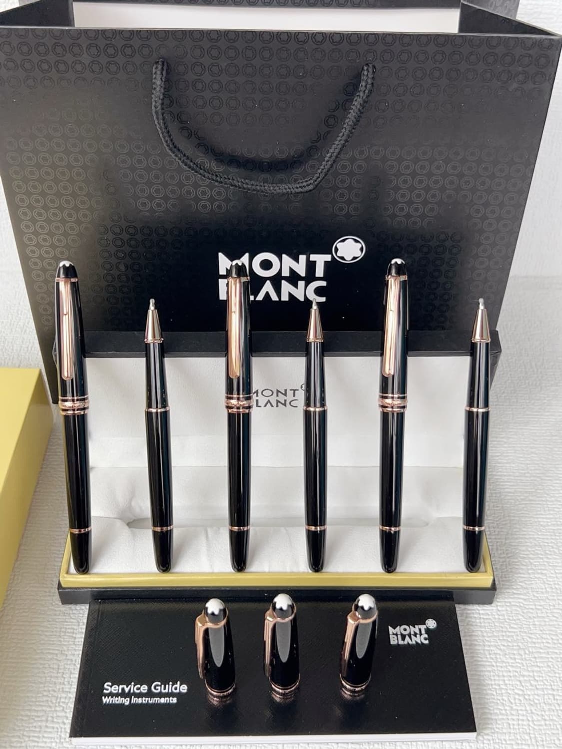 정품 몽블랑 마이스터슈테크 볼펜 블랙 레진 로즈골드 액센트 상품이미지7