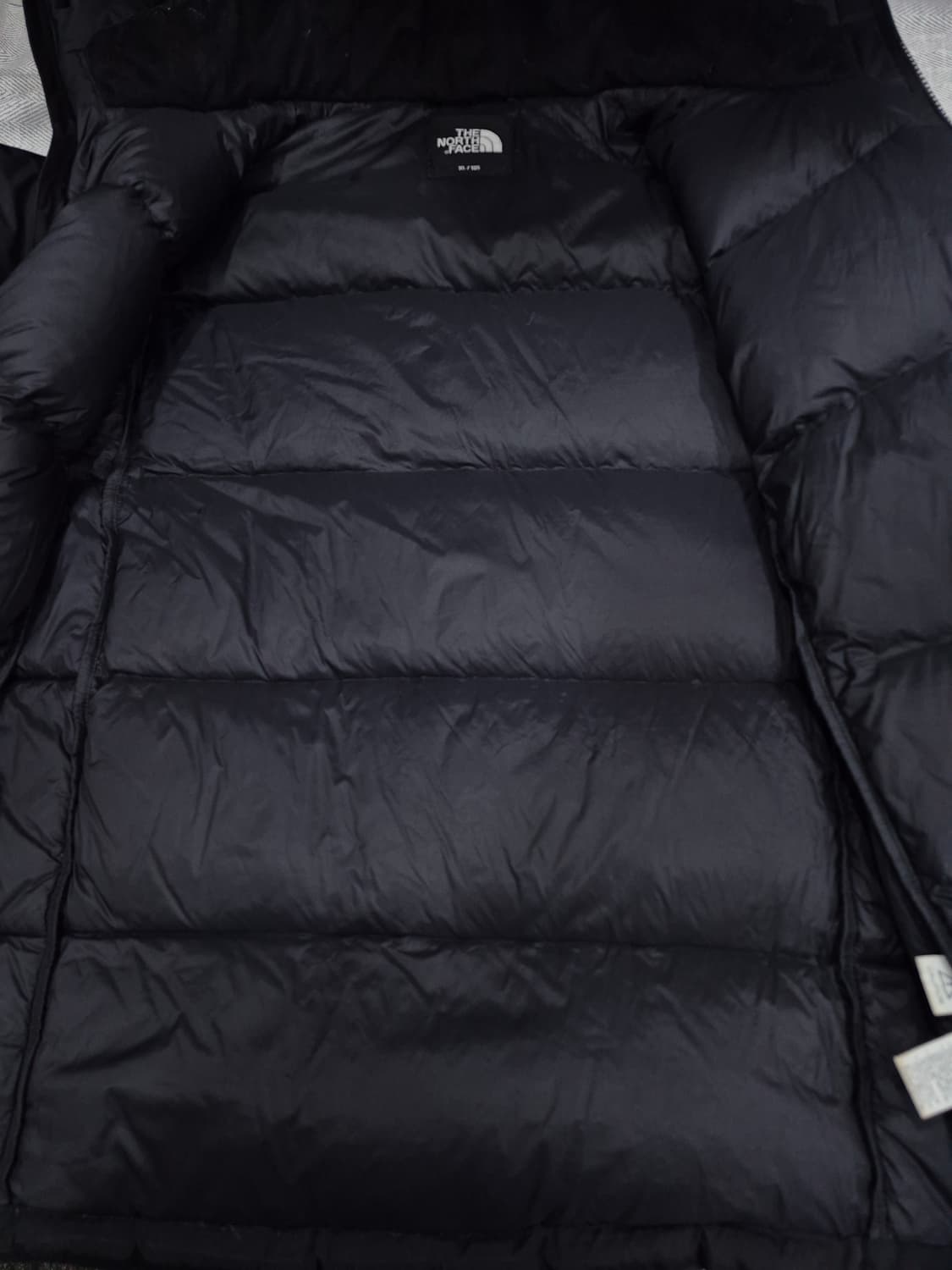 노스페이스 구스다운 아웃라이트 패딩 점퍼 남성 105사이즈 상품이미지4