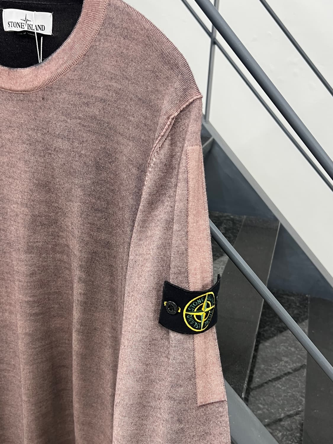 스톤아일랜드 와펜 에어브러쉬 울 니트 상품이미지3