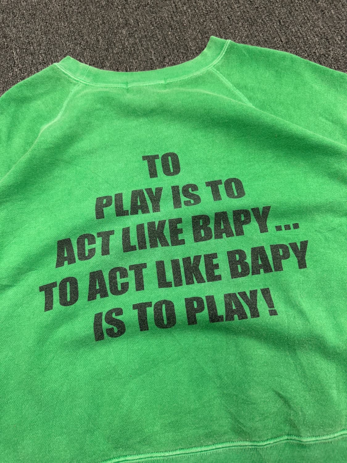 OS)베이프 베이피 빈티지 마일로 프린팅 여성 크롭 반팔 스웻셔츠 상품이미지5