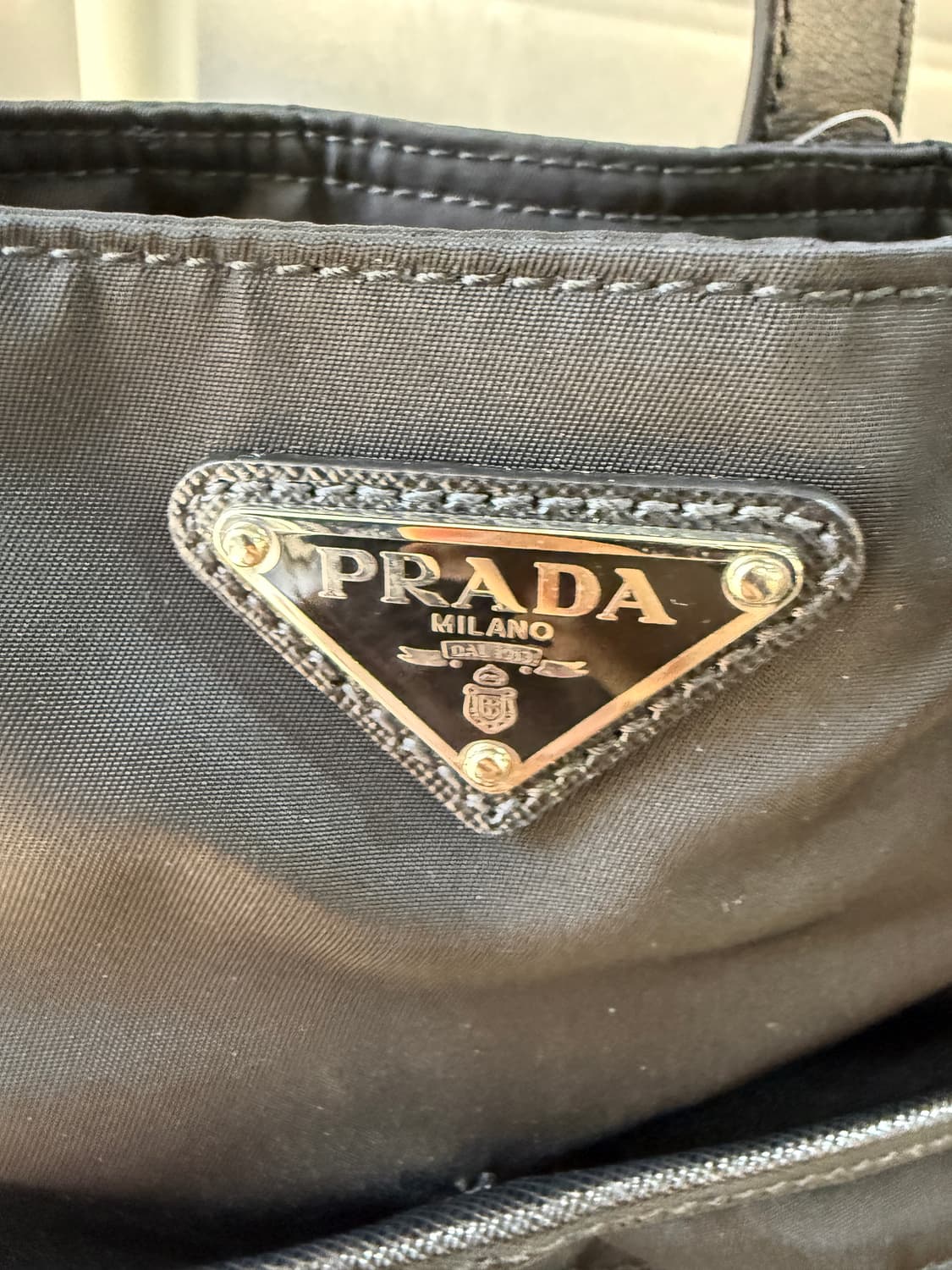프라다 정품 2vg860 리나일론 토트백 상품이미지3