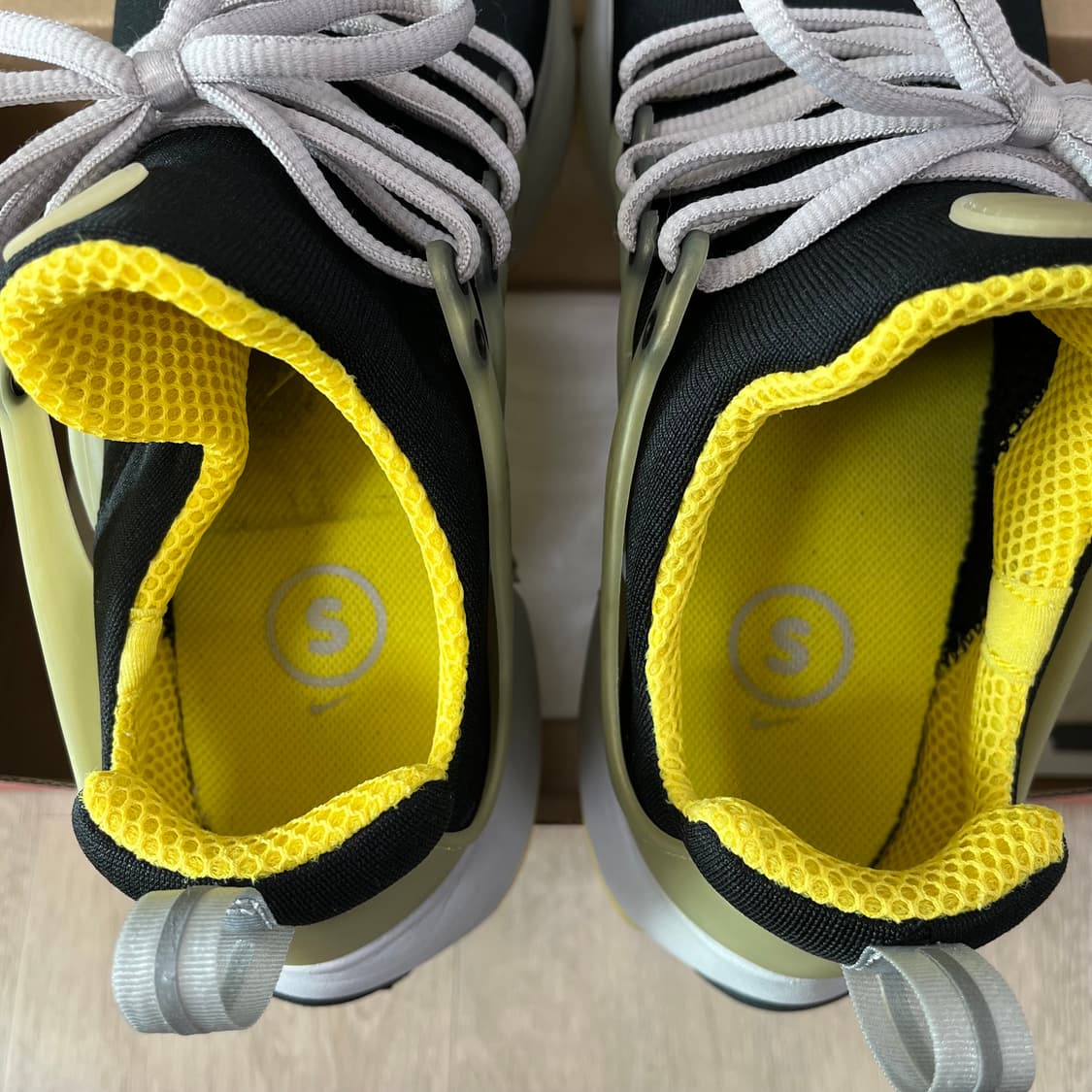 나이키 에어 프레스토 브루탈 허니 S 상품이미지4