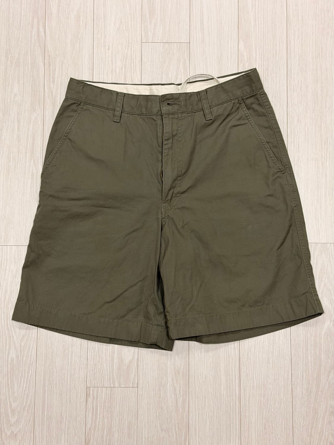 유니클로 JW앤더슨 쇼츠 상품이미지1