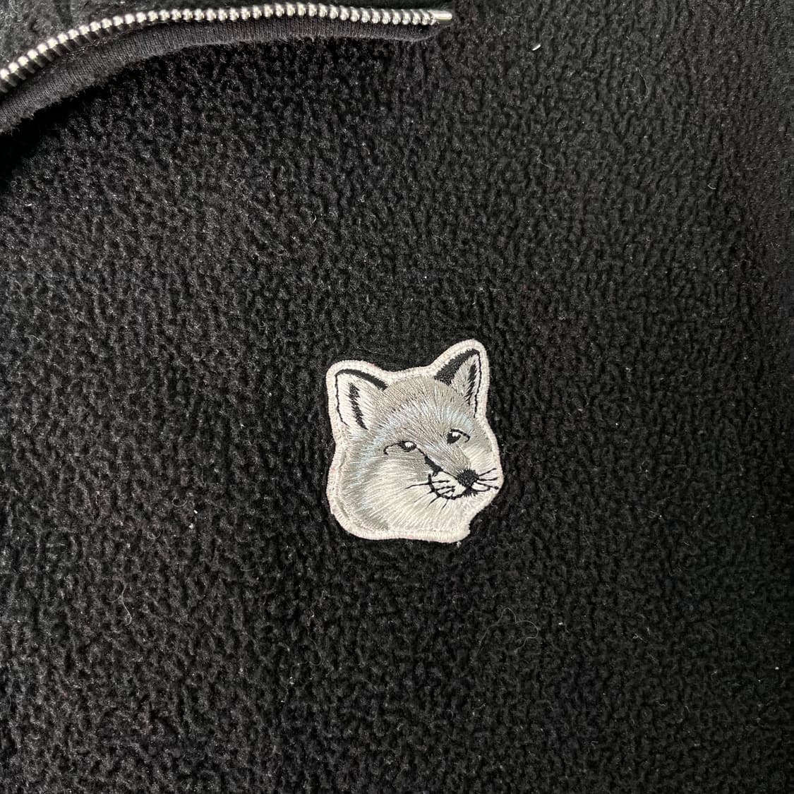 100 메종키츠네 실버폭스 플리스 한정판 자켓 상품이미지3