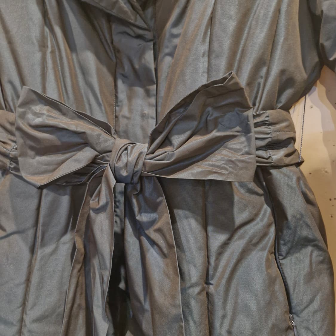 HIROKO KOSHINO 히로코 코시노 벨티드 패딩 코트 상품이미지3