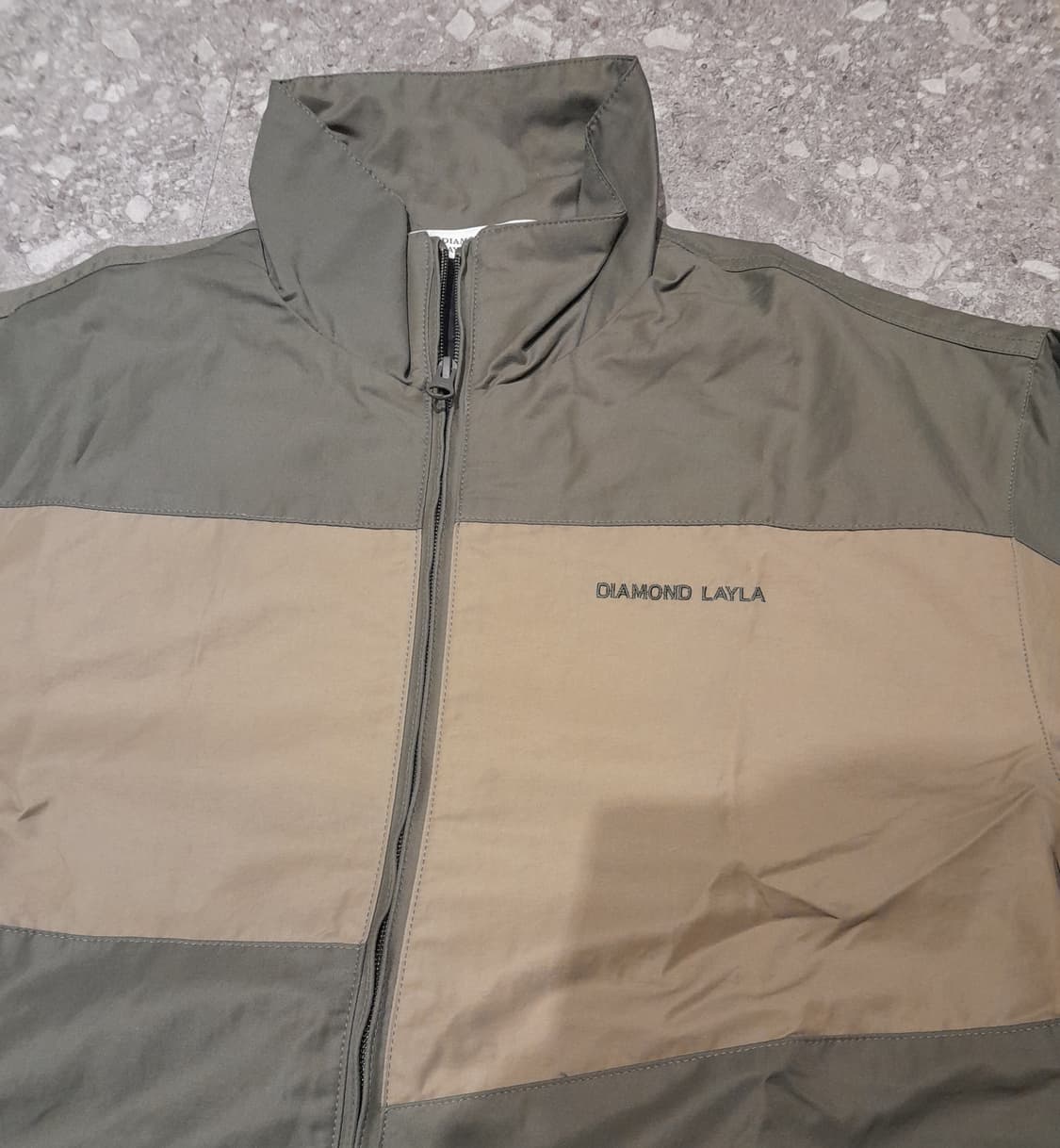 💥다이아몬드레이라 배색 자켓 카키 (M) 상품이미지3