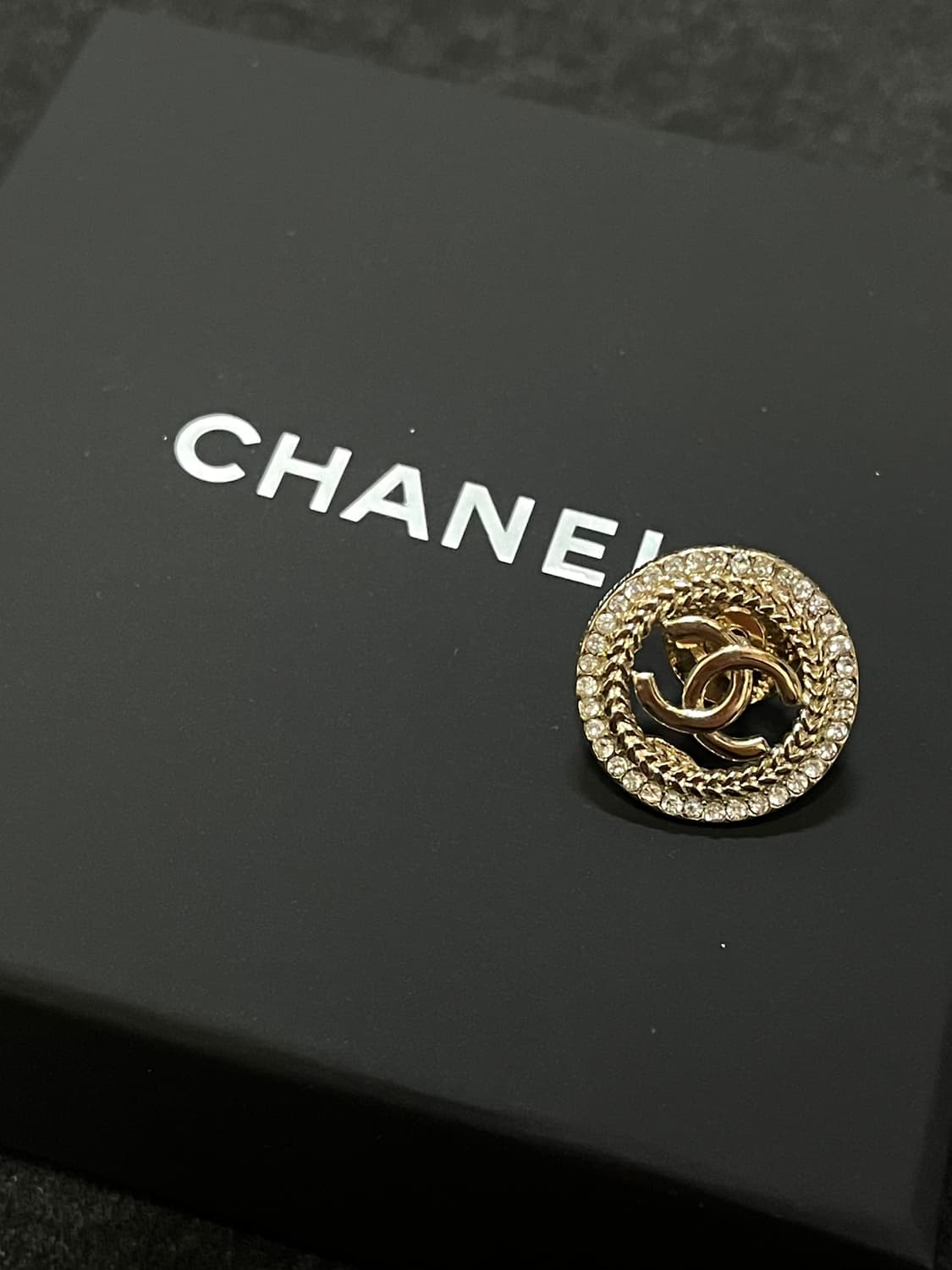 샤넬 정품 업사이클링 cc 큐빅 미니브로치 상품이미지1