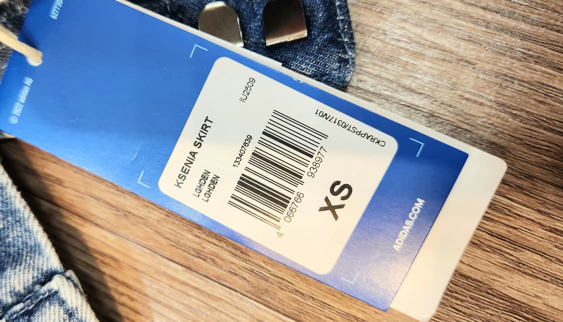 새제품)아디다스+크세니아 콜라보 연청 삼선 데님스커트 상품이미지8