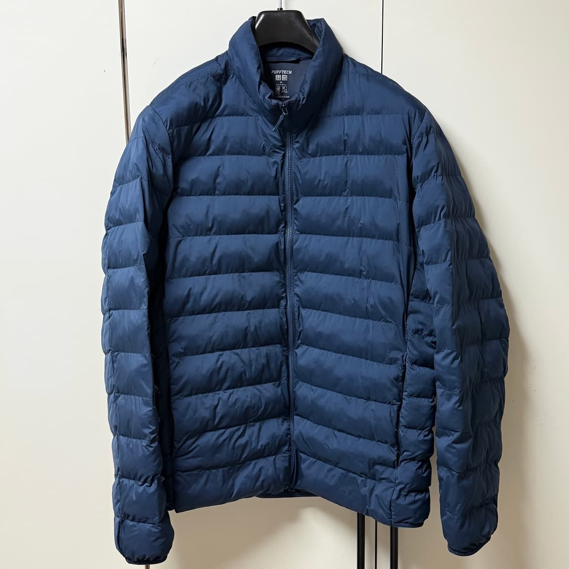 유니클로 퍼프테크 패딩 블루 XL사이즈 상품이미지3