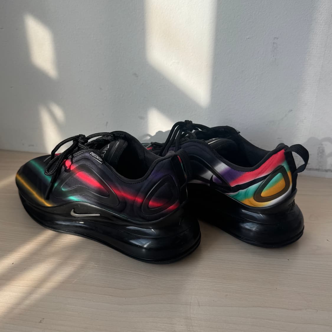 나이키 에어맥스 720, 235사이즈 상품이미지3