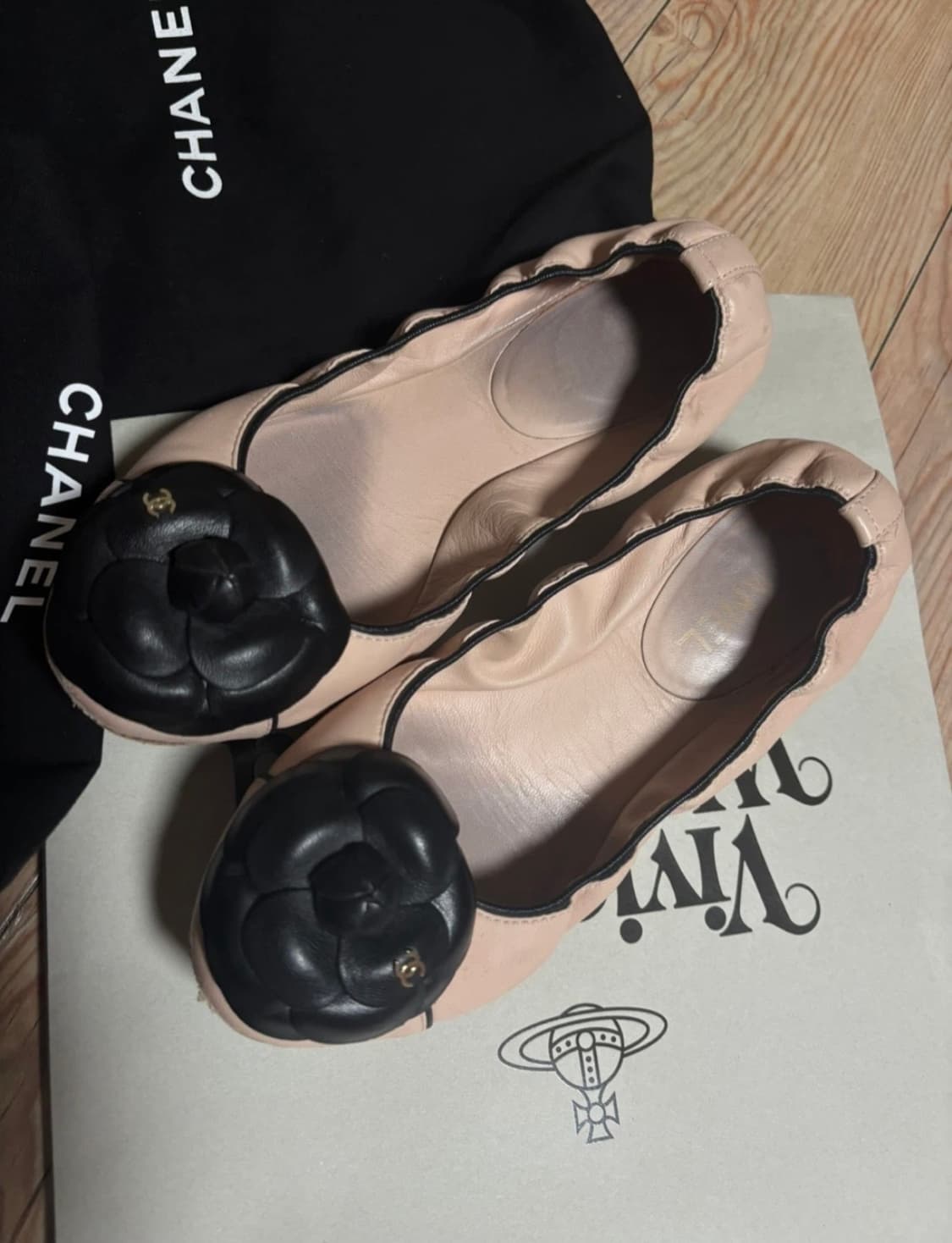 샤넬 까멜리아 발레리나 플랫슈즈 상품이미지4